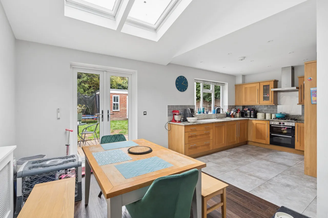 Aldenham Road, Bushey, WD23, photo 6