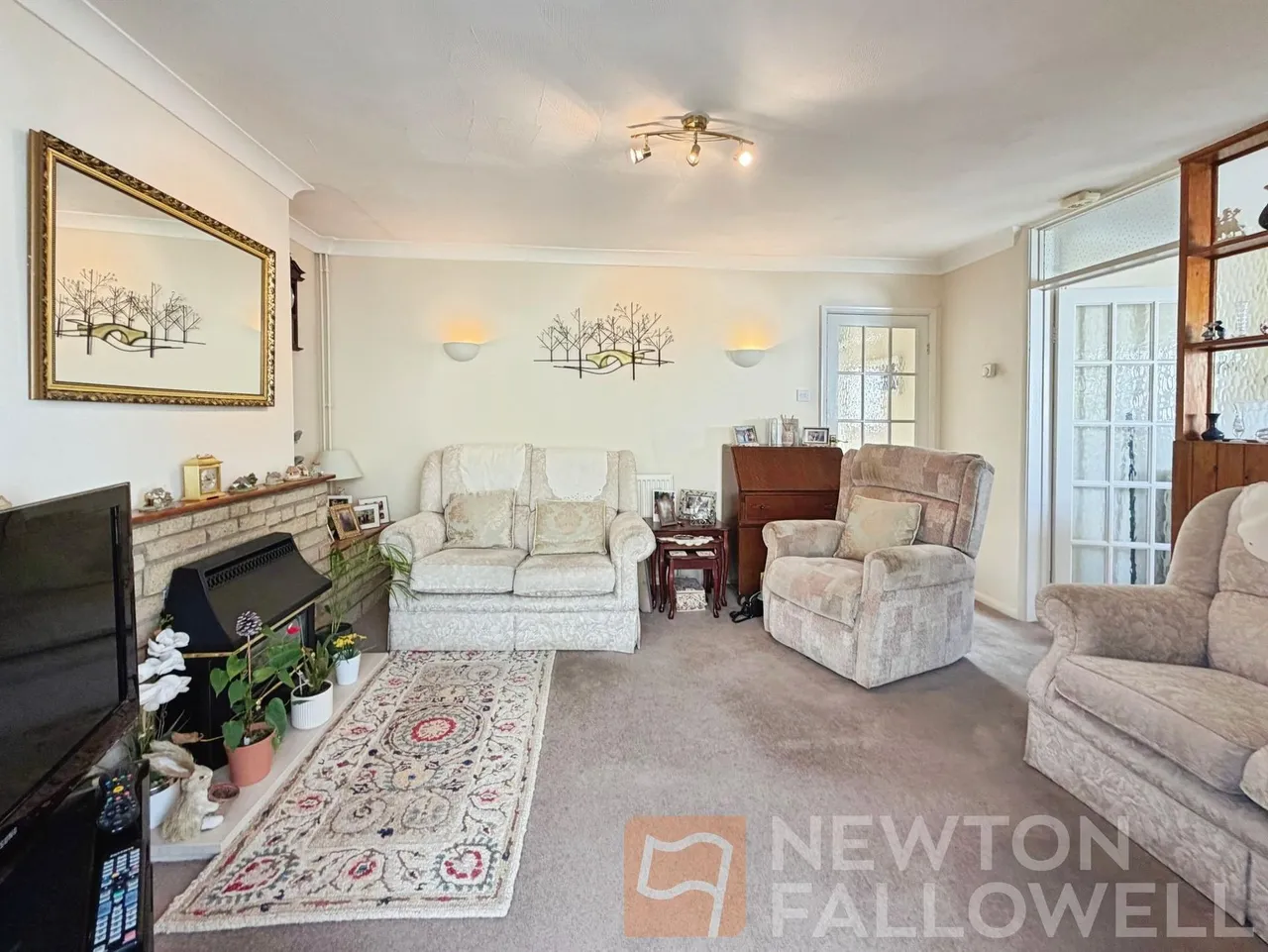 Salisbury Road, Werrington Village, PE4, photo 3
