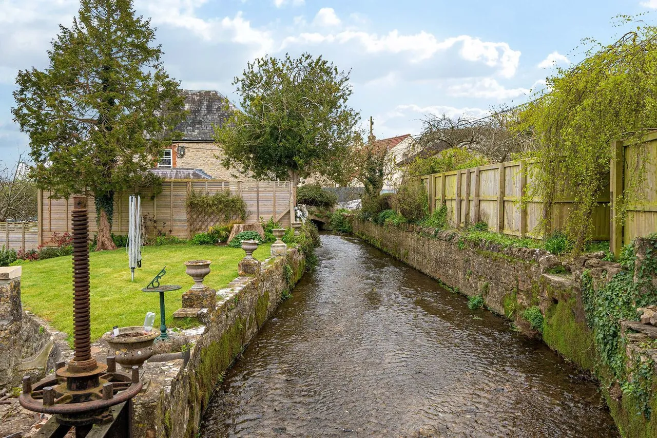 Bleadney, Nr Wells, BA5, photo 32