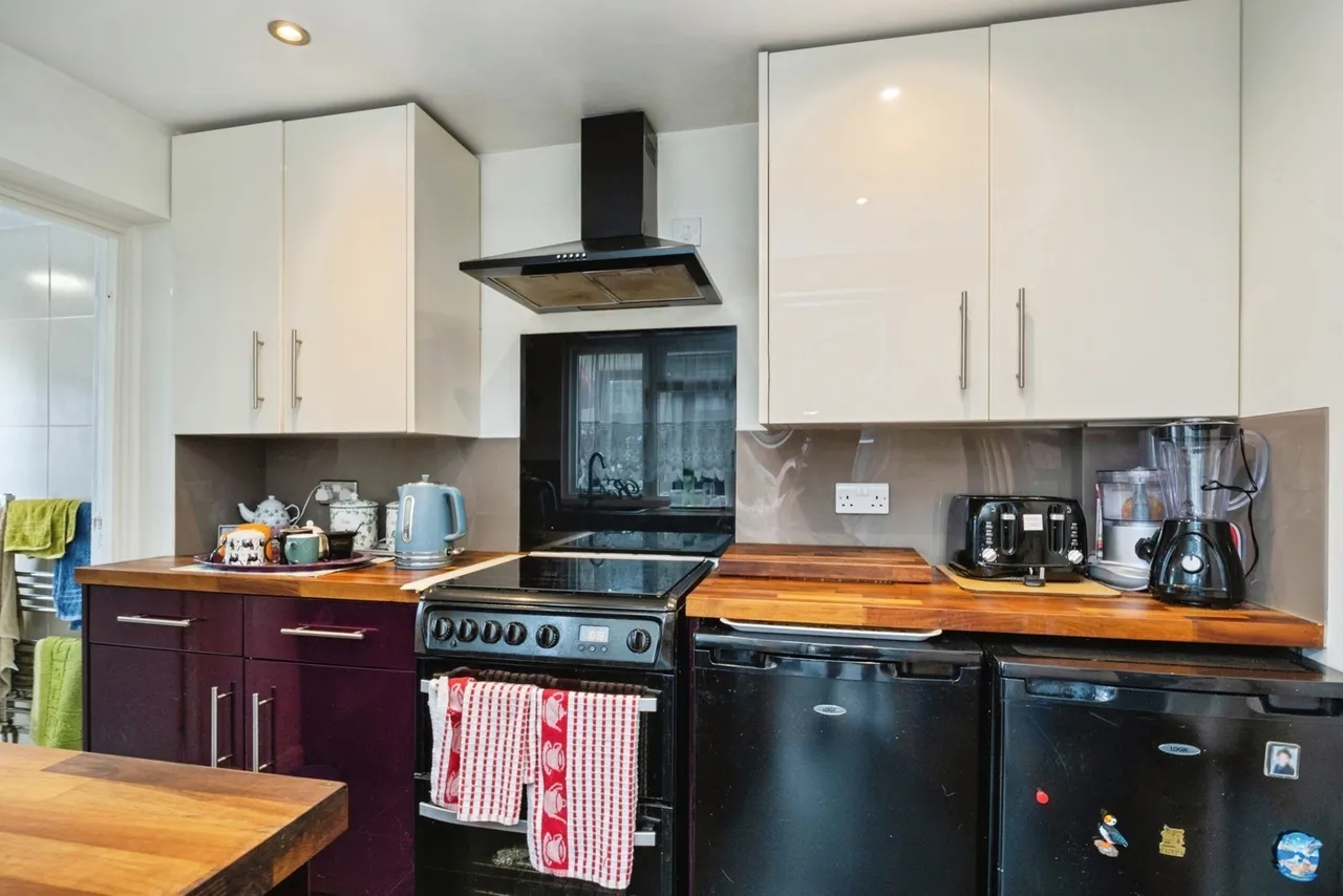 Douglas Road, Hornchurch, RM11, photo 7