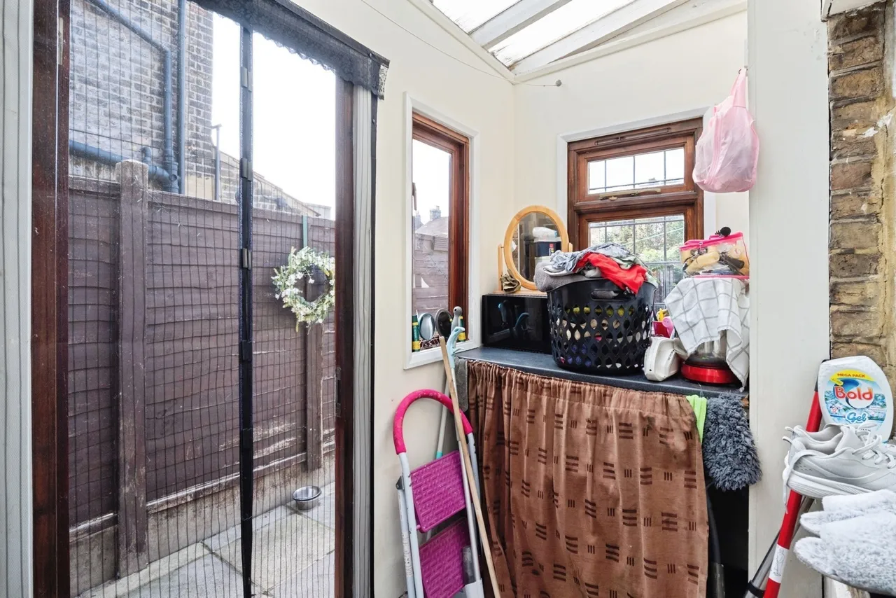 Douglas Road, Hornchurch, RM11, photo 9