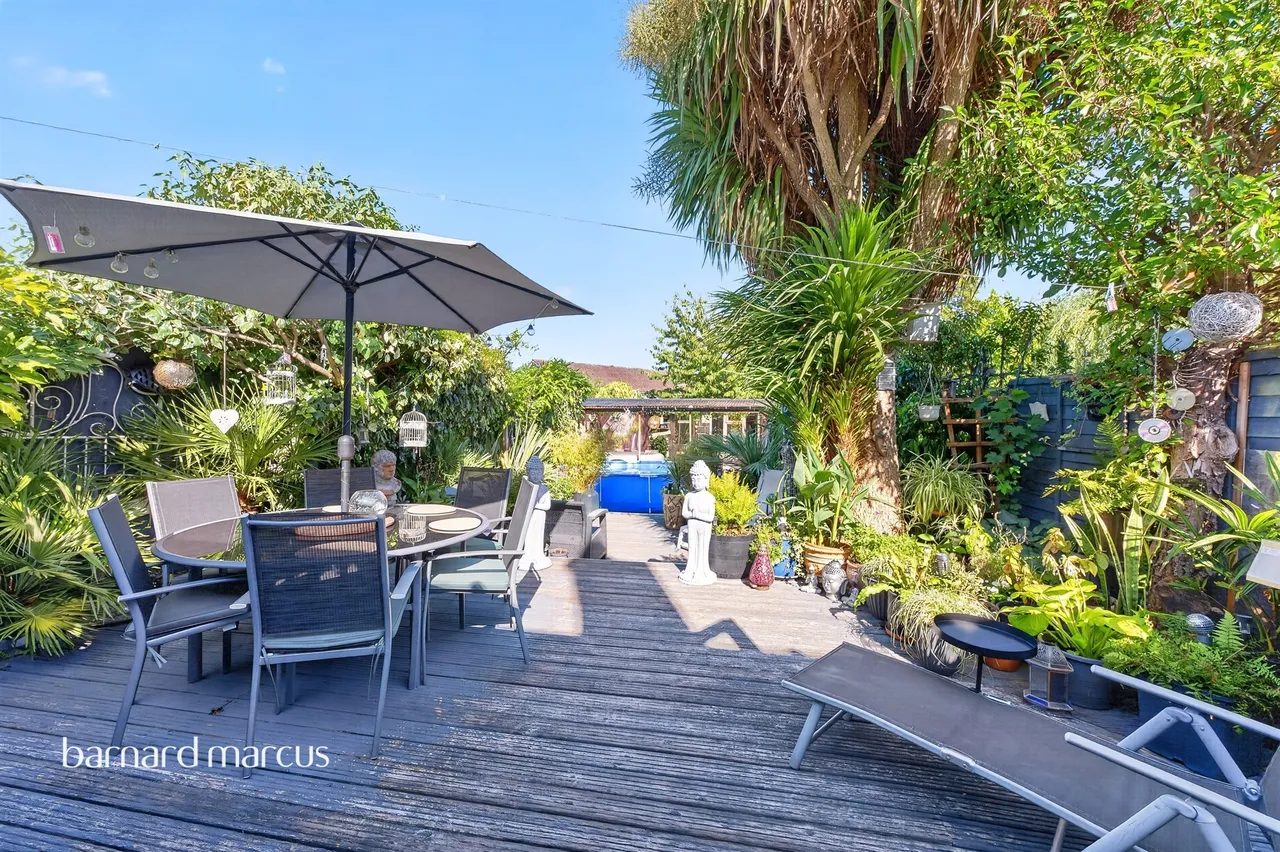 Tonstall Road, Epsom, photo 11