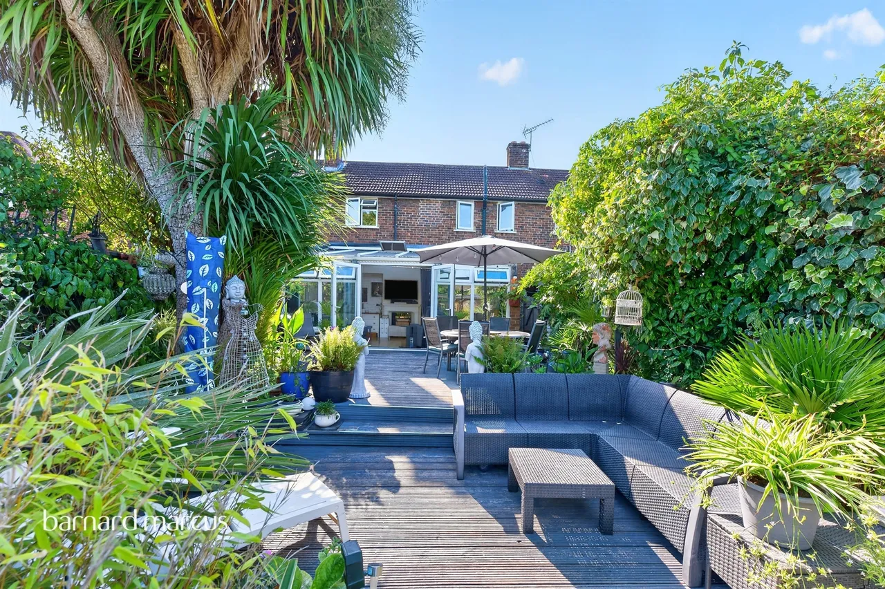Tonstall Road, Epsom, photo 3