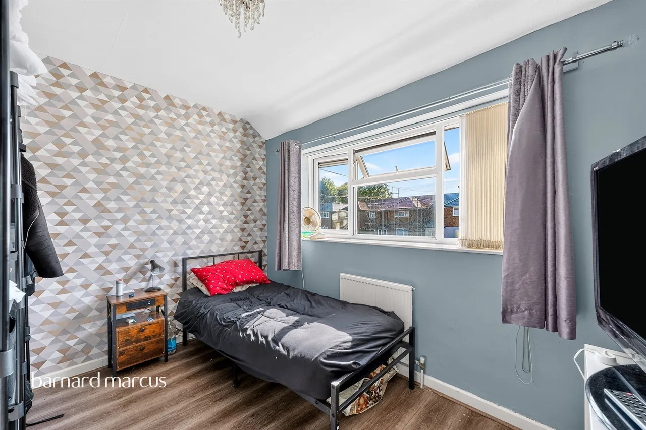 Tonstall Road, Epsom, photo 7
