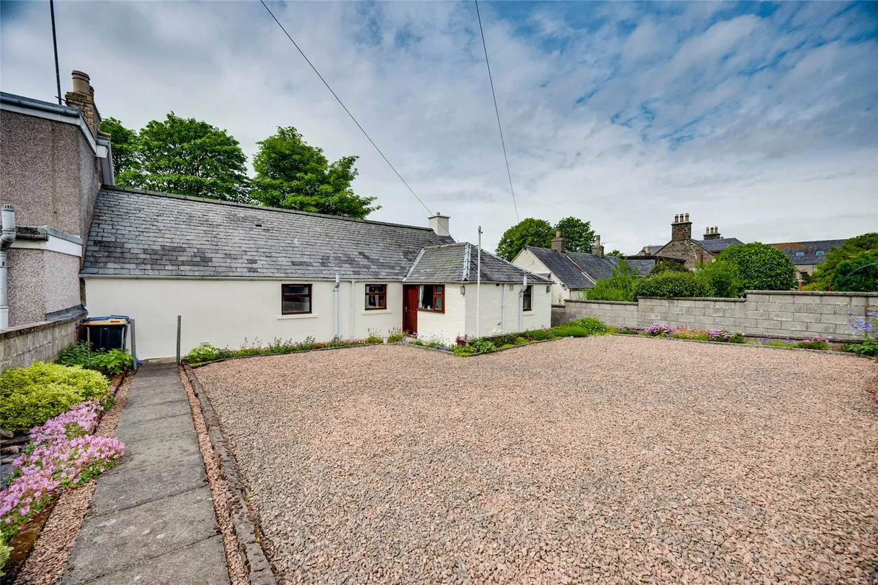 Kinnear Square, Laurencekirk, AB30, photo 18