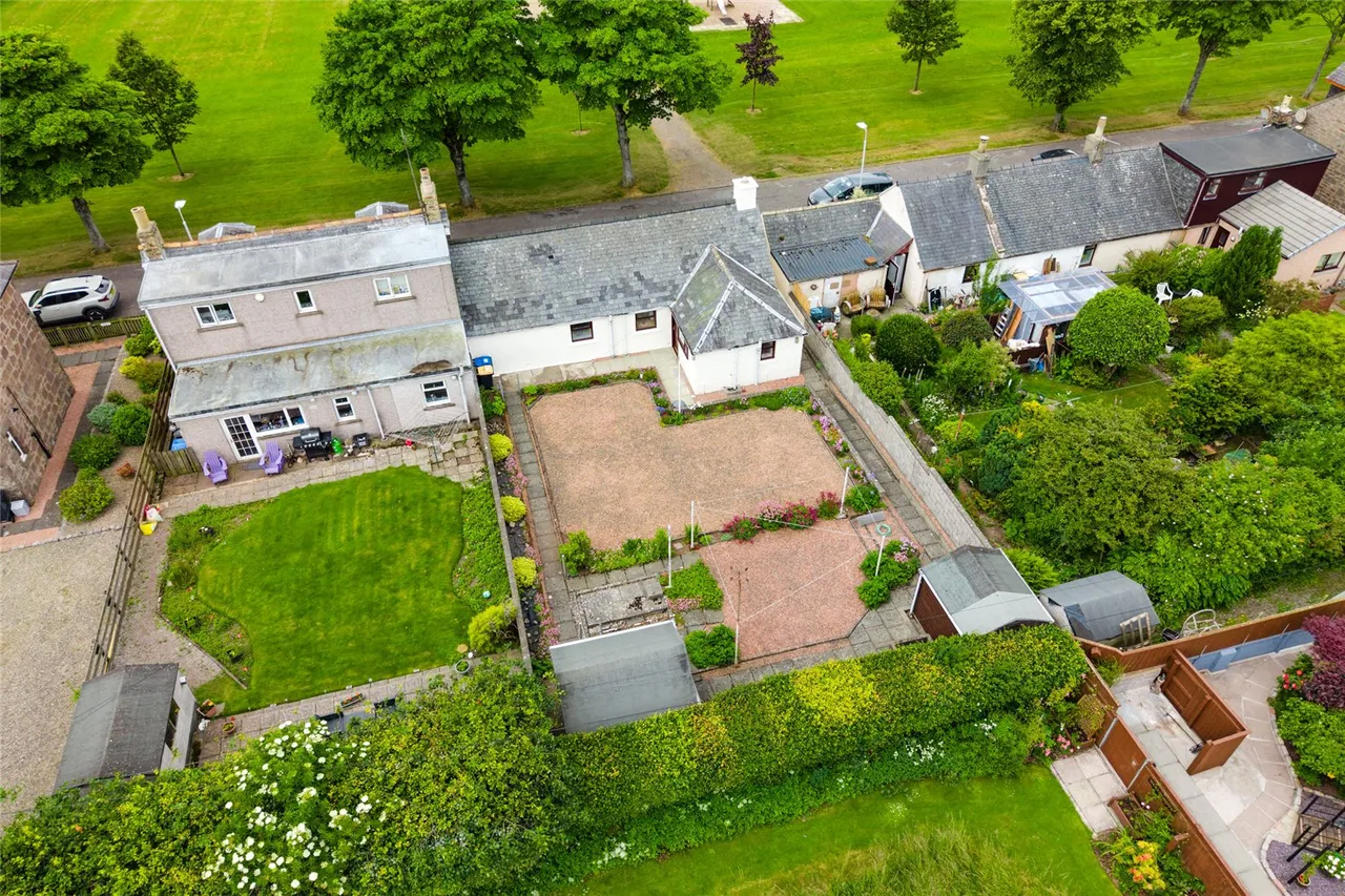 Kinnear Square, Laurencekirk, AB30, photo 22