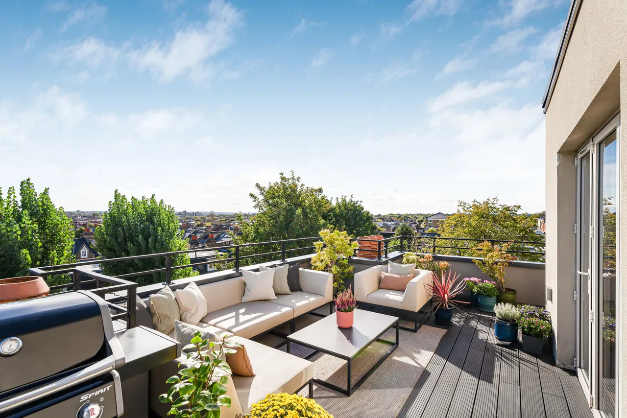 Nightingale Lane, London, SW12, photo 20