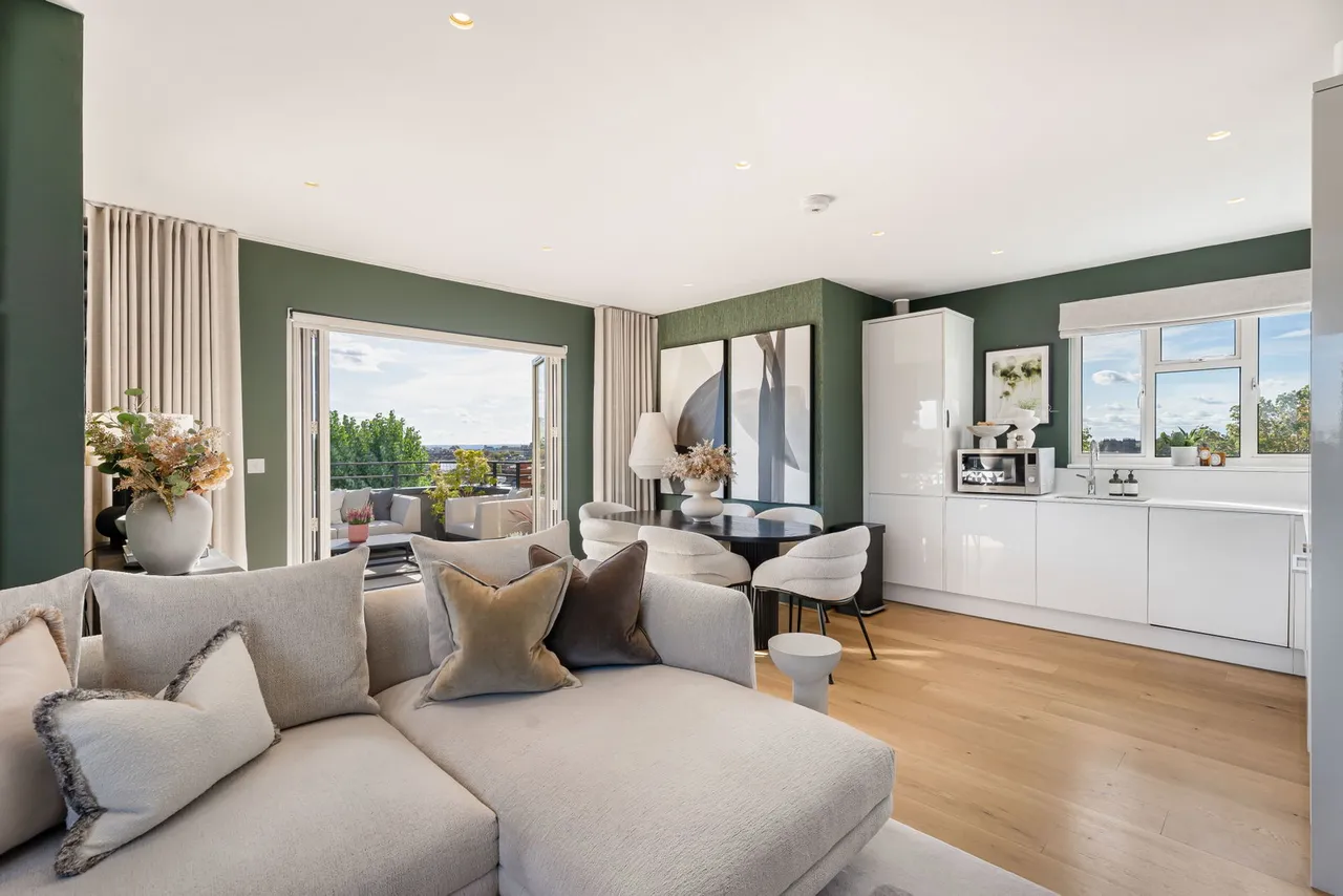 Nightingale Lane, London, SW12, photo 4
