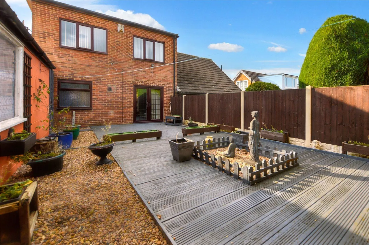 The Oval, Rothwell, LS26, photo 8