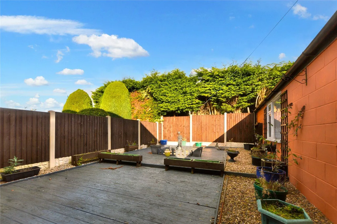 The Oval, Rothwell, LS26, photo 17