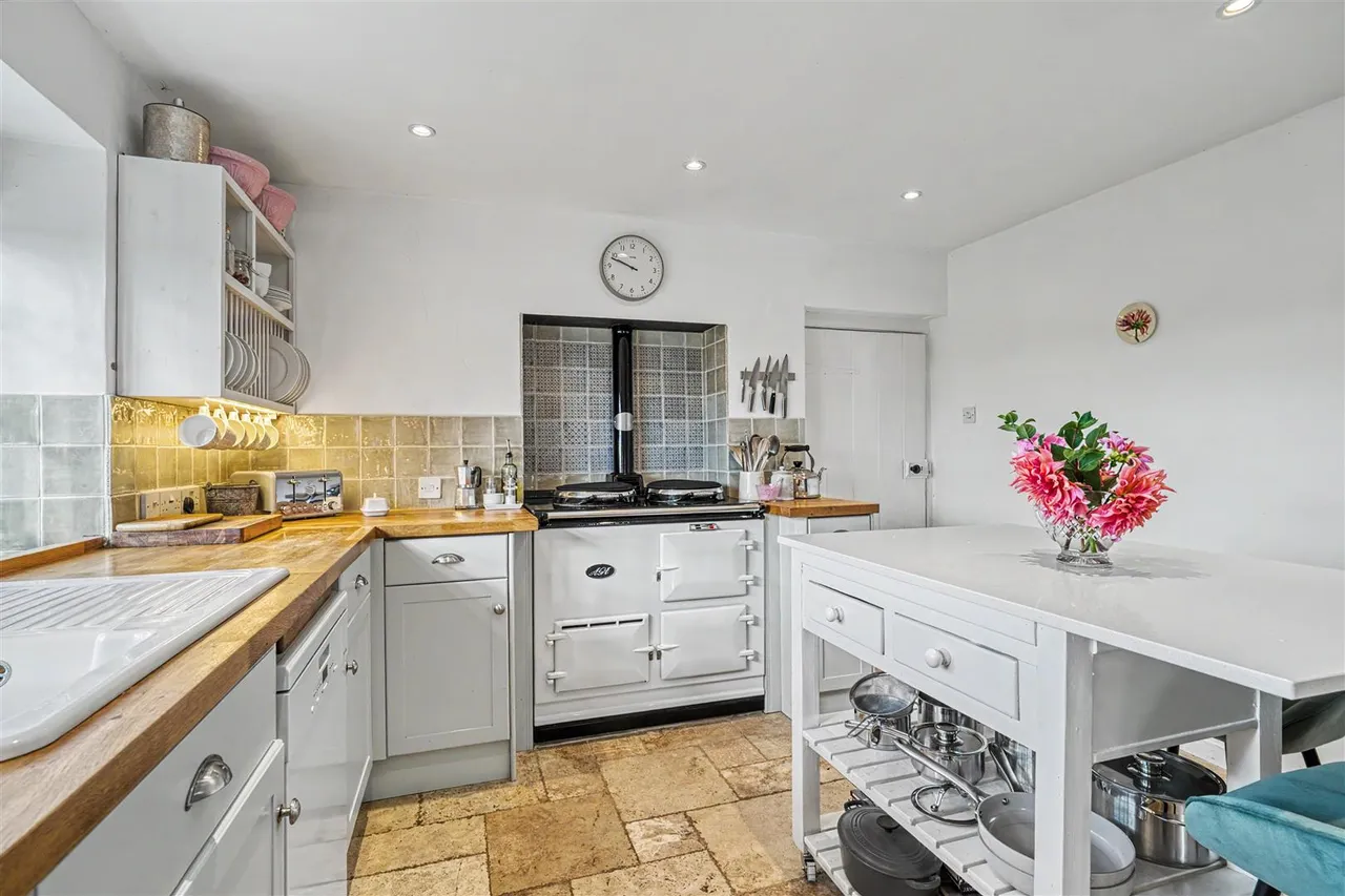 Terrace Lane, Stour Provost, photo 2