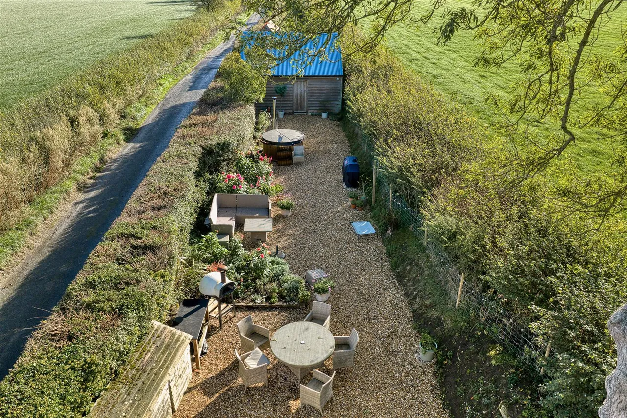Terrace Lane, Stour Provost, photo 10