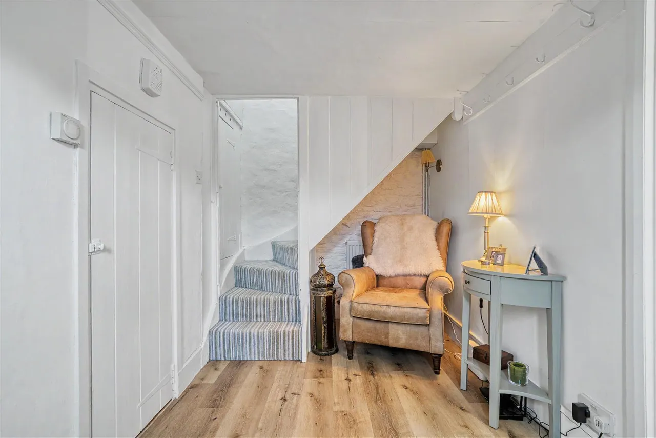 Terrace Lane, Stour Provost, photo 15