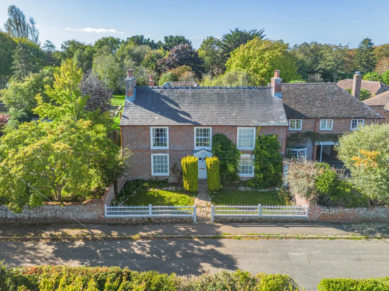 Mill Lane, Sidlesham, Chichester, West Sussex, PO20 7NA, photo 2