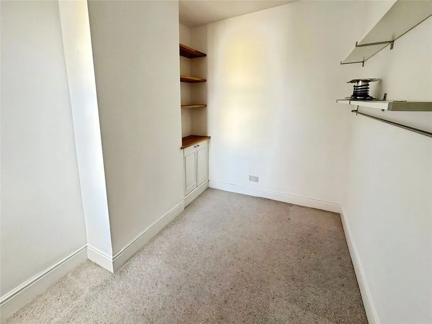 Chichester Road, Portsmouth, Hampshire, PO2, photo 10