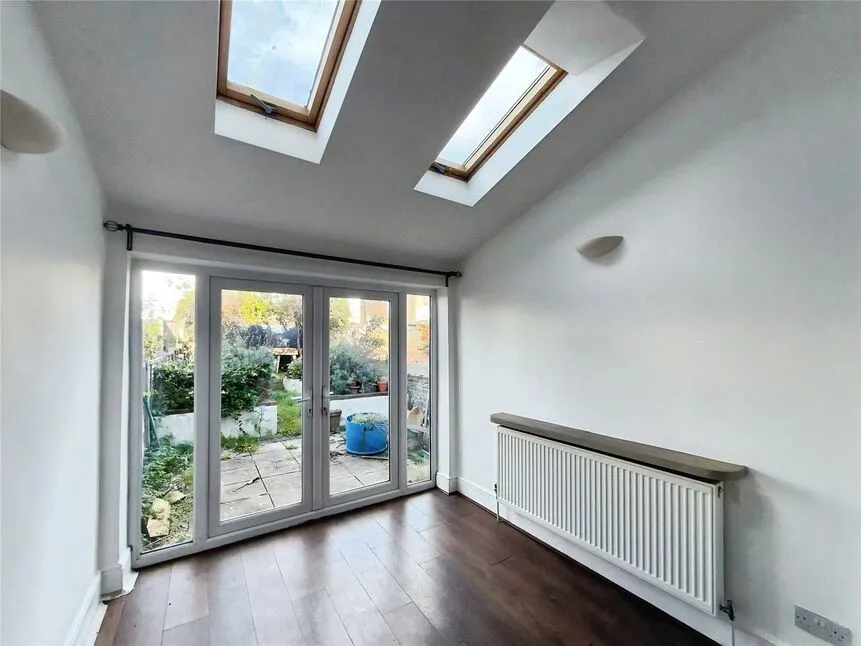 Chichester Road, Portsmouth, Hampshire, PO2, photo 4