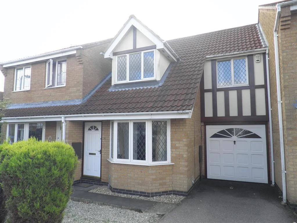 3 bed property to rent, Aldwell Close, Wootton Fields, NN4