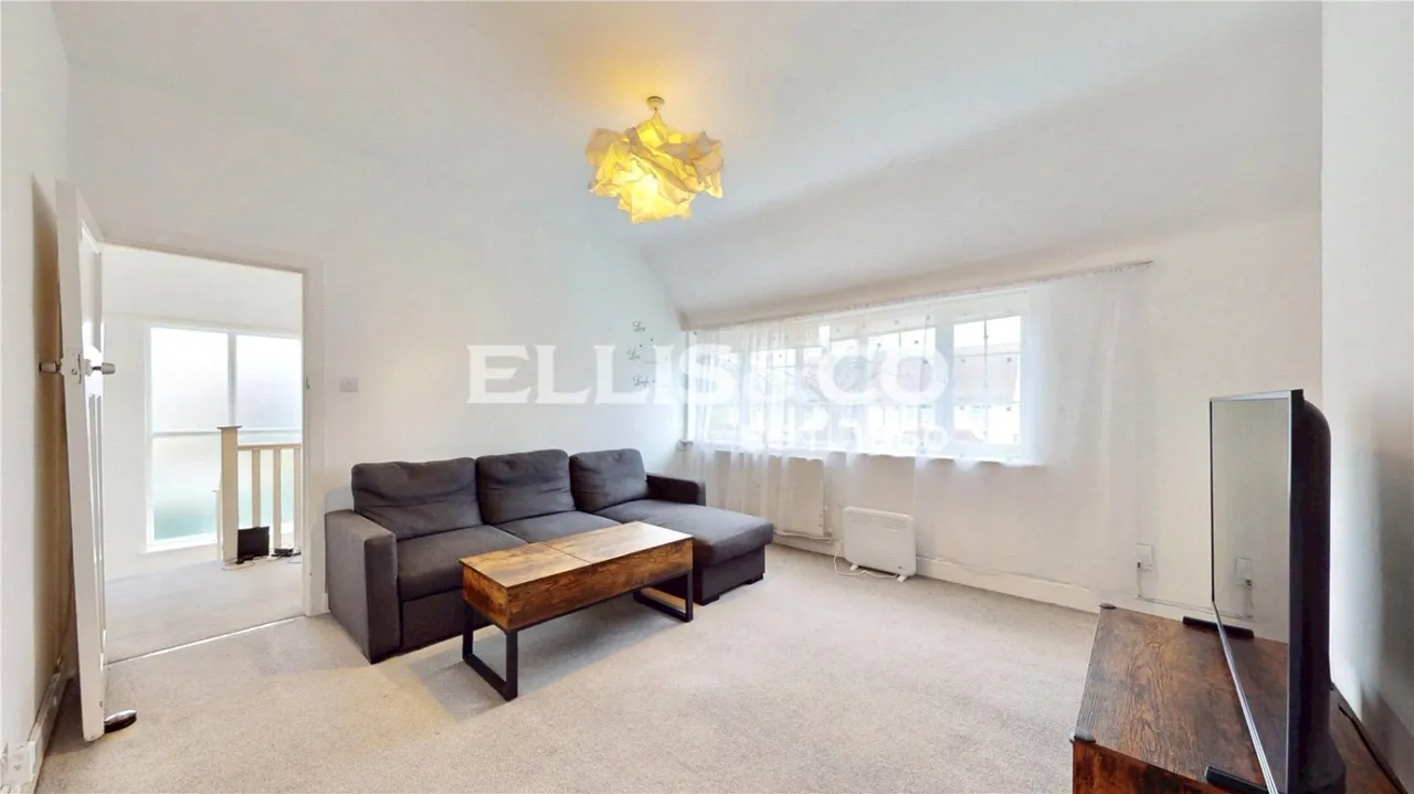 Oakington Avenue, Wembley, HA9, photo 6