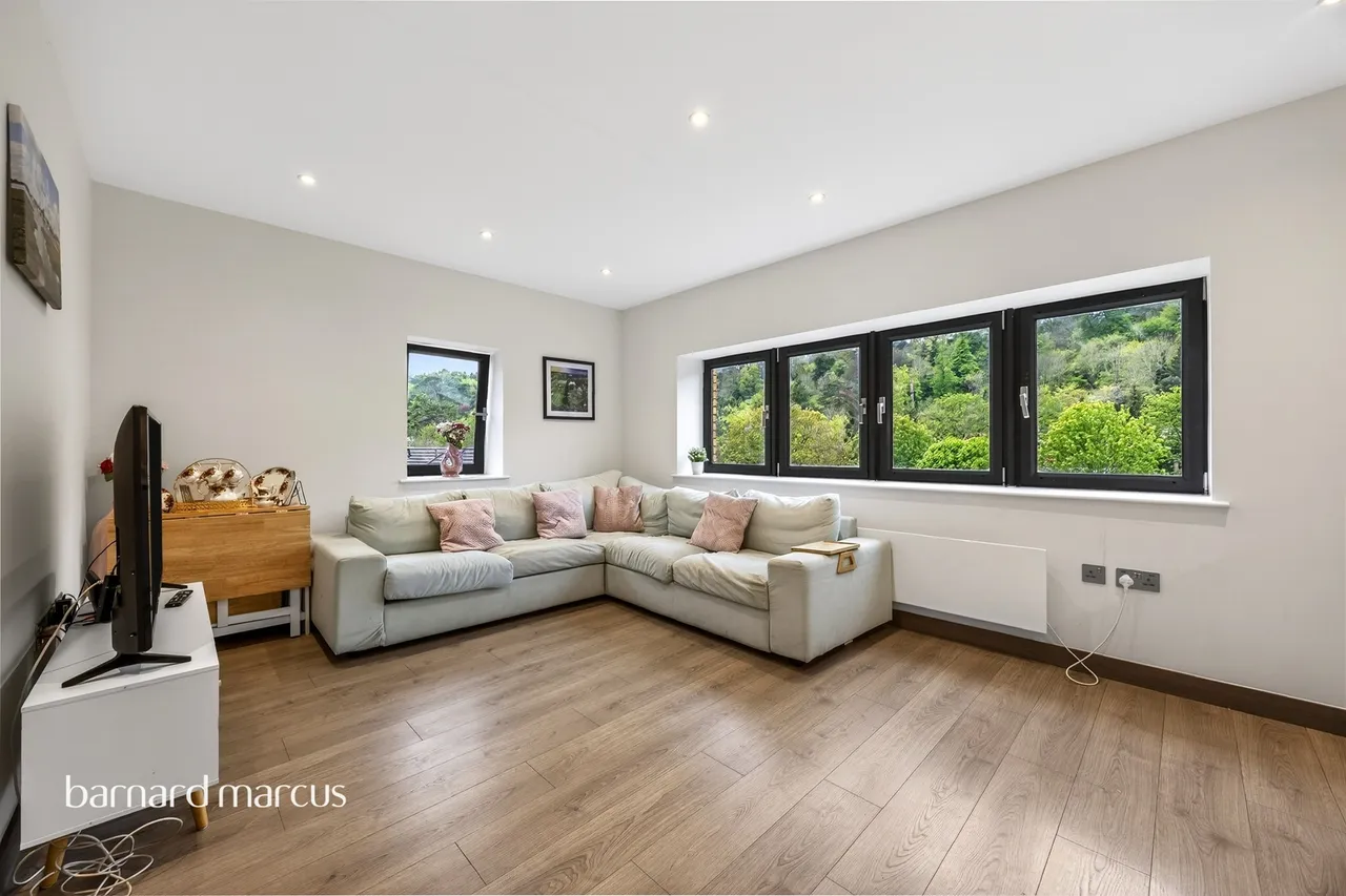 Croydon Road, Caterham, CR3, photo 4