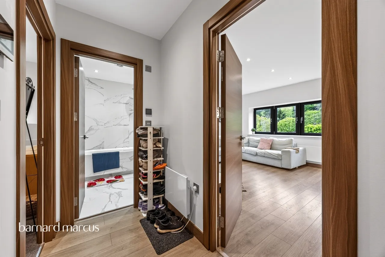 Croydon Road, Caterham, CR3, photo 5