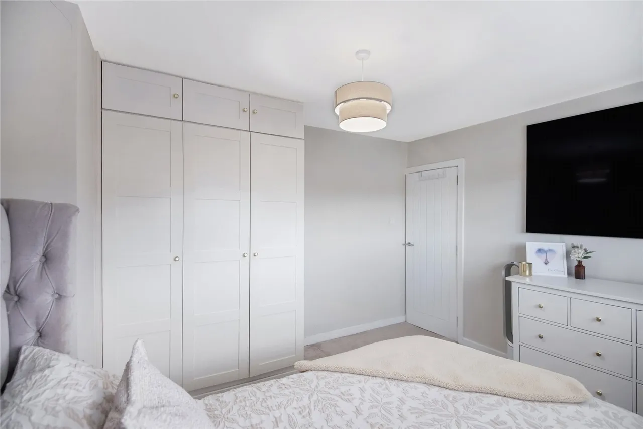 Kearn Place, Blairdardie, G15, photo 7