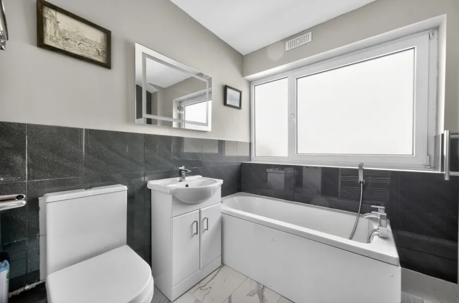 Highpoint, Weybridge, KT13, photo 10
