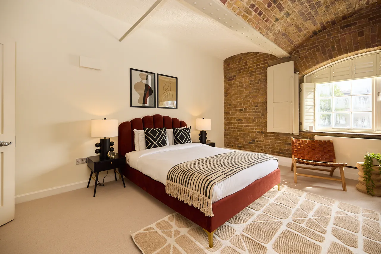 Ivory House, St Katharine Docks, E1W, photo 34