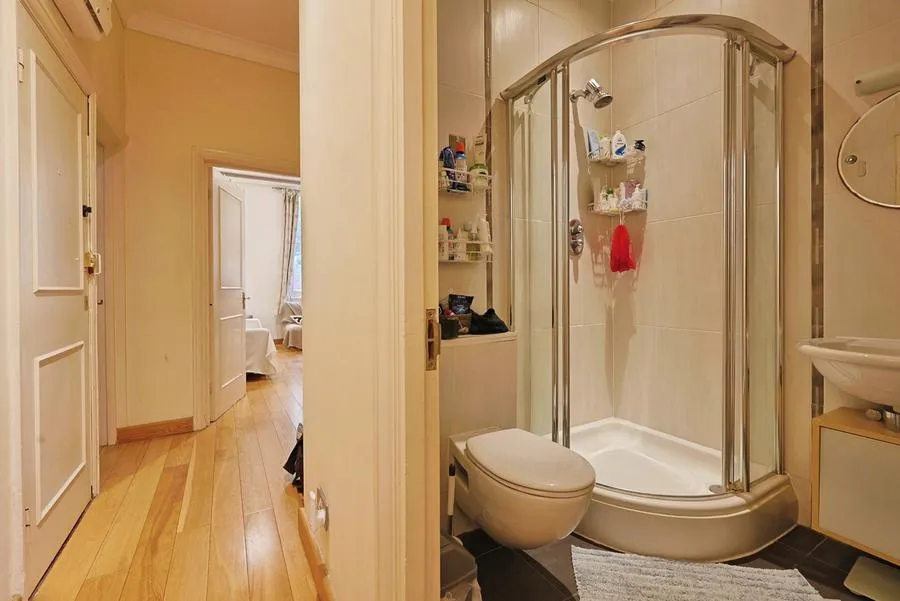 Fitzjohns Avenue, London, NW3, photo 12