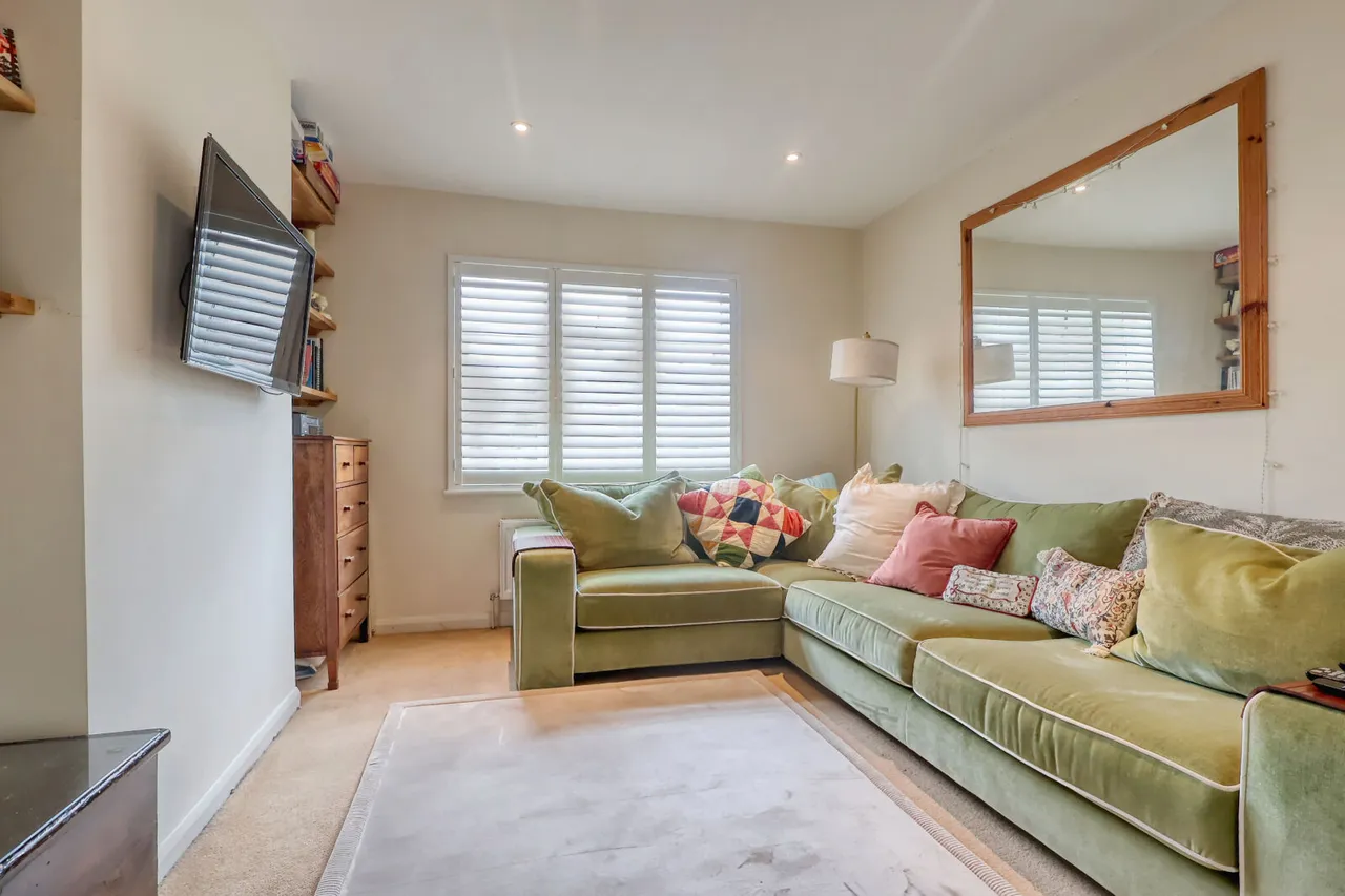 Lane End Road, High Wycombe, HP12, photo 4