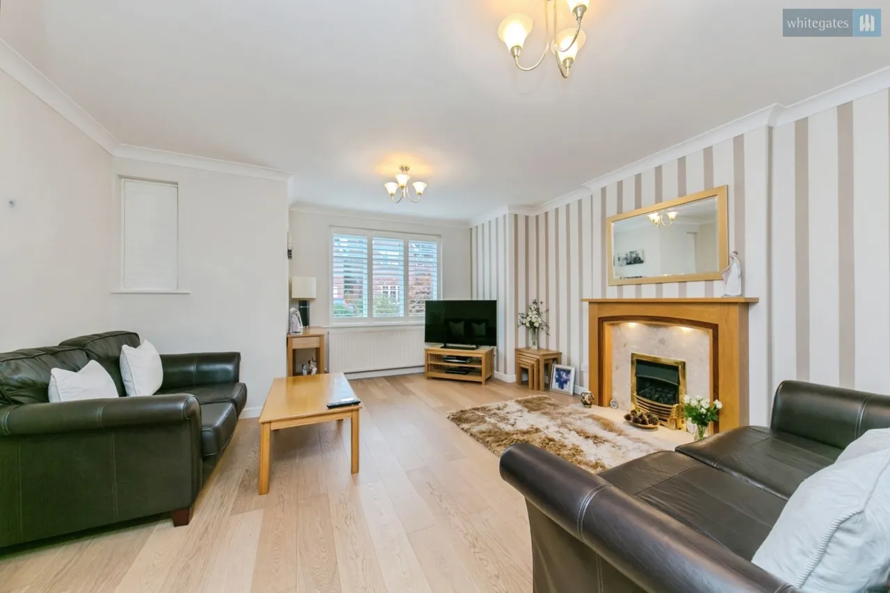 Haydn Jones Drive, Nantwich, CW5, photo 5