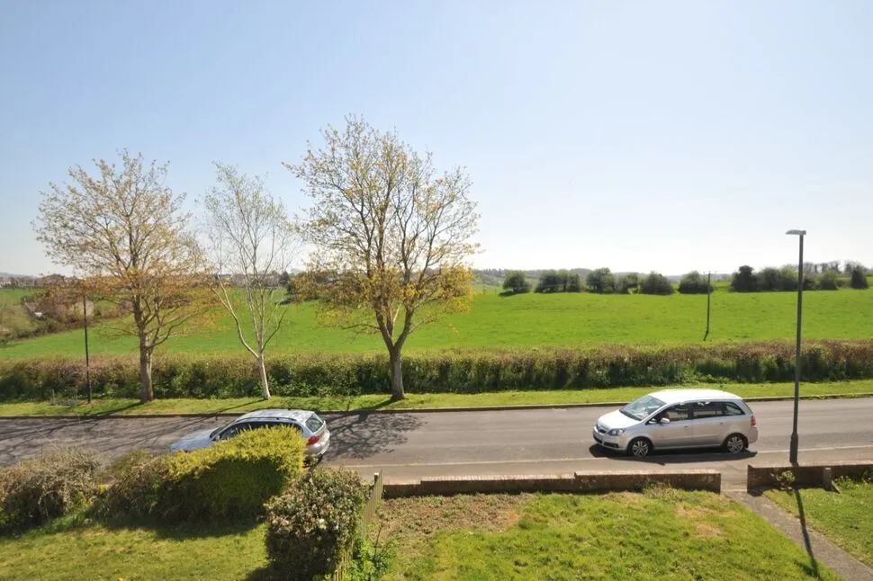 St. Clements Road, Keynsham, Bristol, BS31, photo 2