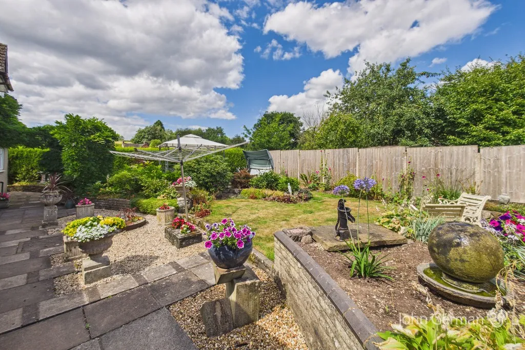 Dove Street, Ellastone, photo 30