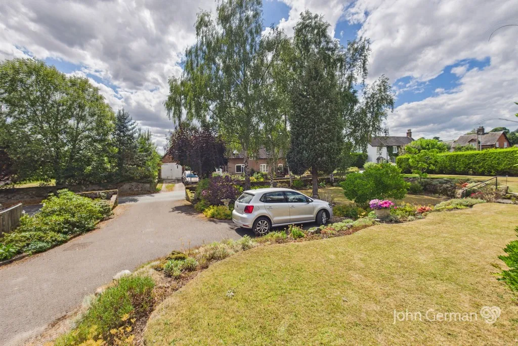Dove Street, Ellastone, photo 36