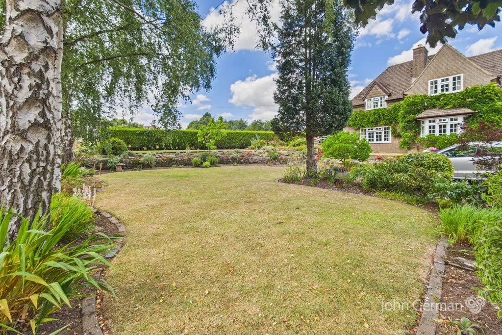 Dove Street, Ellastone, photo 34