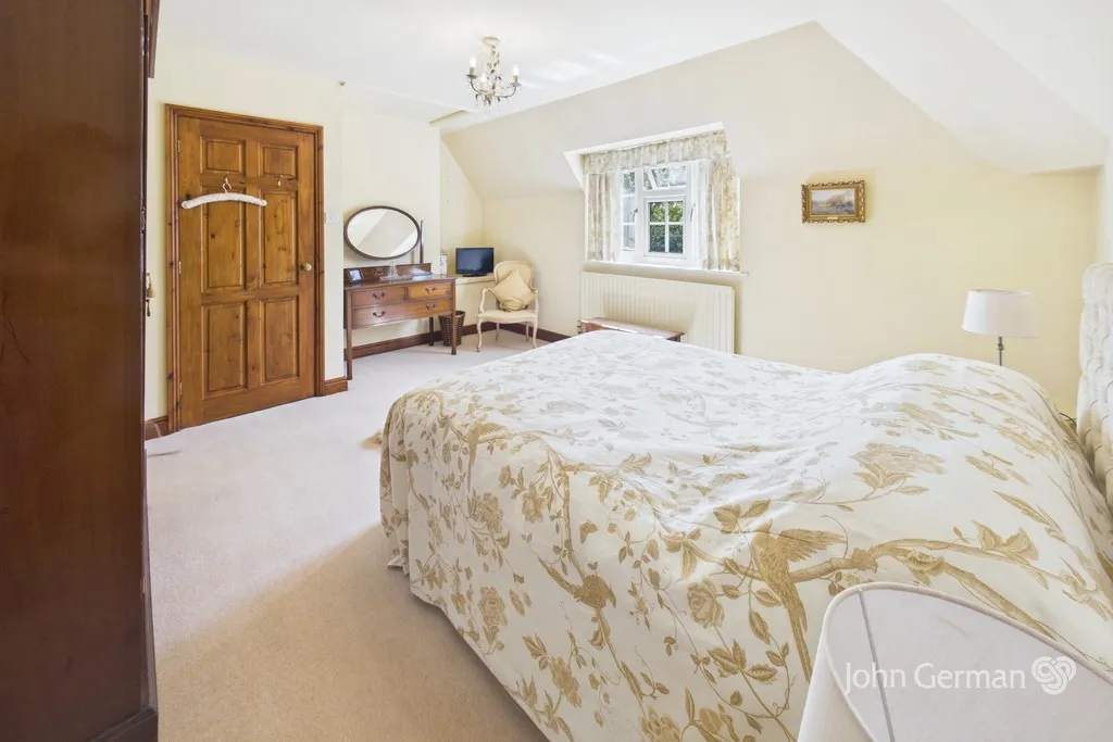 Dove Street, Ellastone, photo 21