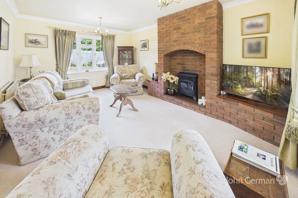 Dove Street, Ellastone, photo 4