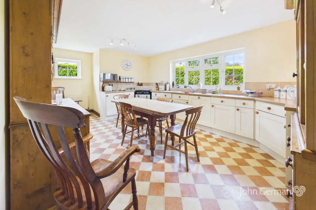 Dove Street, Ellastone, photo 10