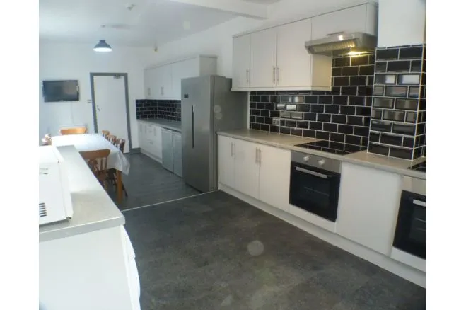 Ladybarn Lane, Manchester, M14, photo 2