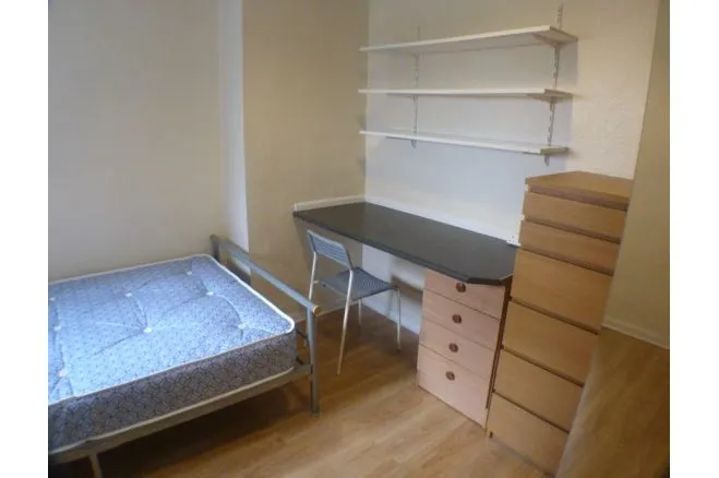 Ladybarn Lane, Manchester, M14, photo 10