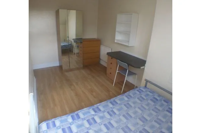 Ladybarn Lane, Manchester, M14, photo 16