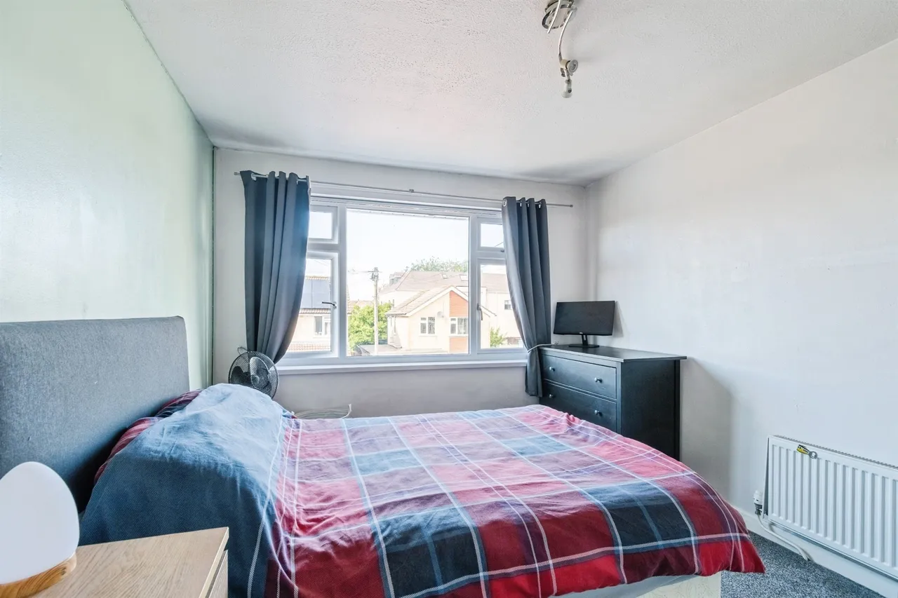 Westbrook Close, Chippenham, photo 8