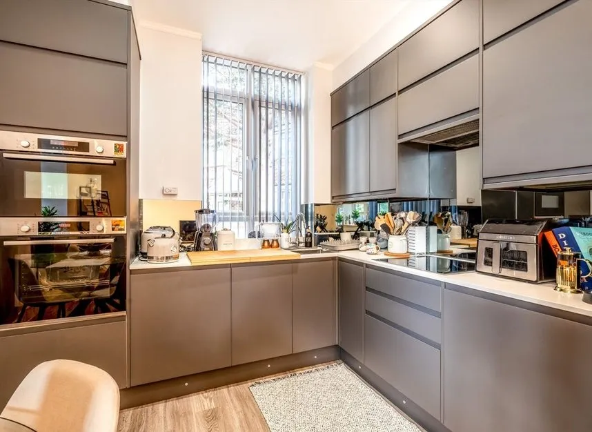 The Grove, Isleworth, TW7, photo 4