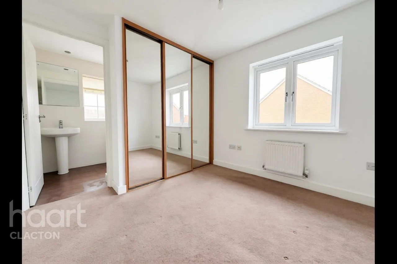 Cleave Close, Clacton-On-Sea, CO16, photo 8