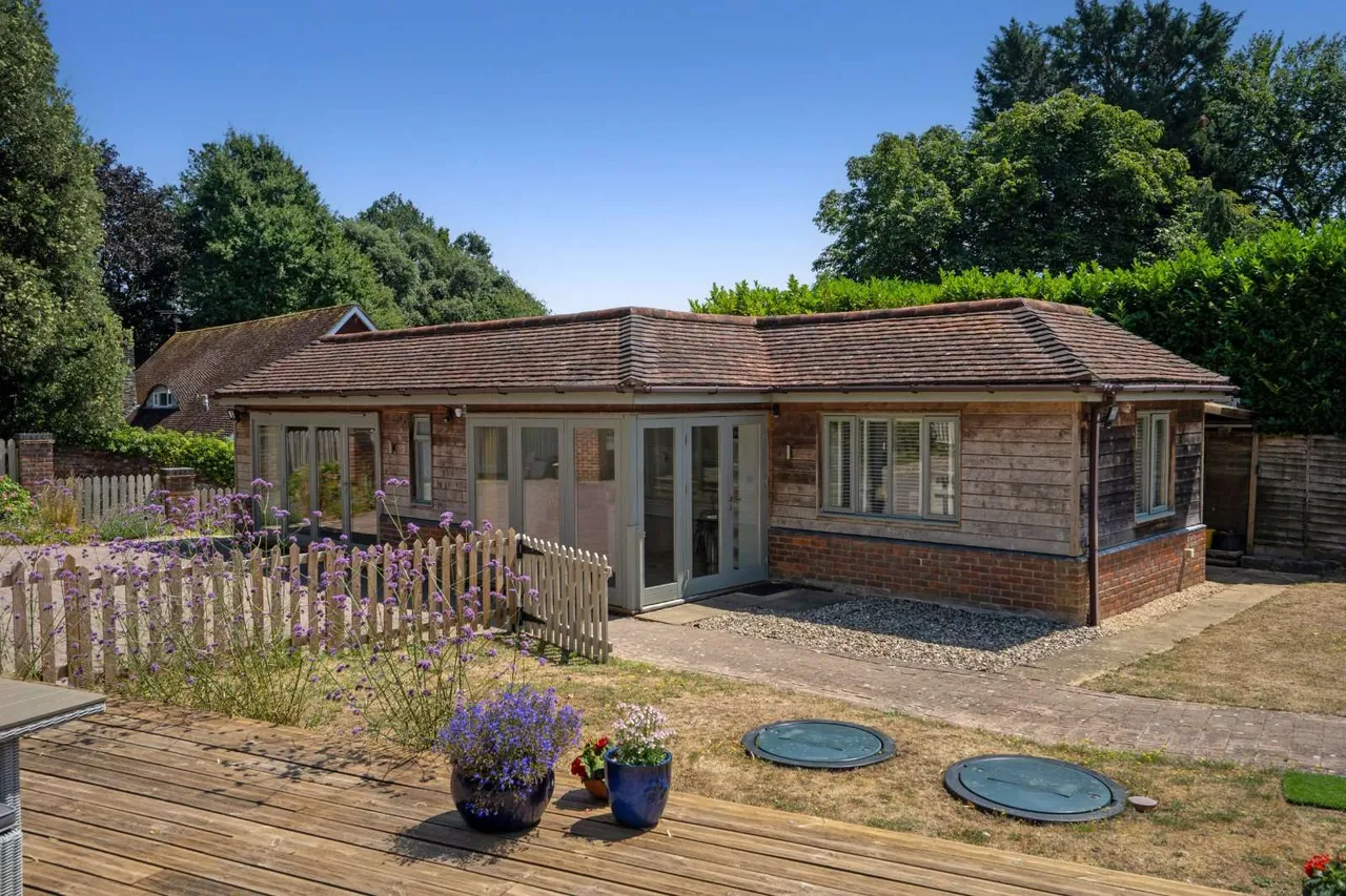 Winter Hill, Cookham Dean, Berkshire, SL6 9TU, photo 12