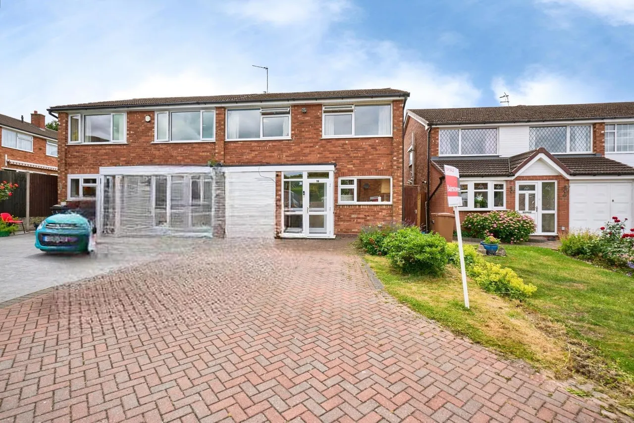 4 bed house for sale — Helston Close, Walsall, West Midlands, WS5