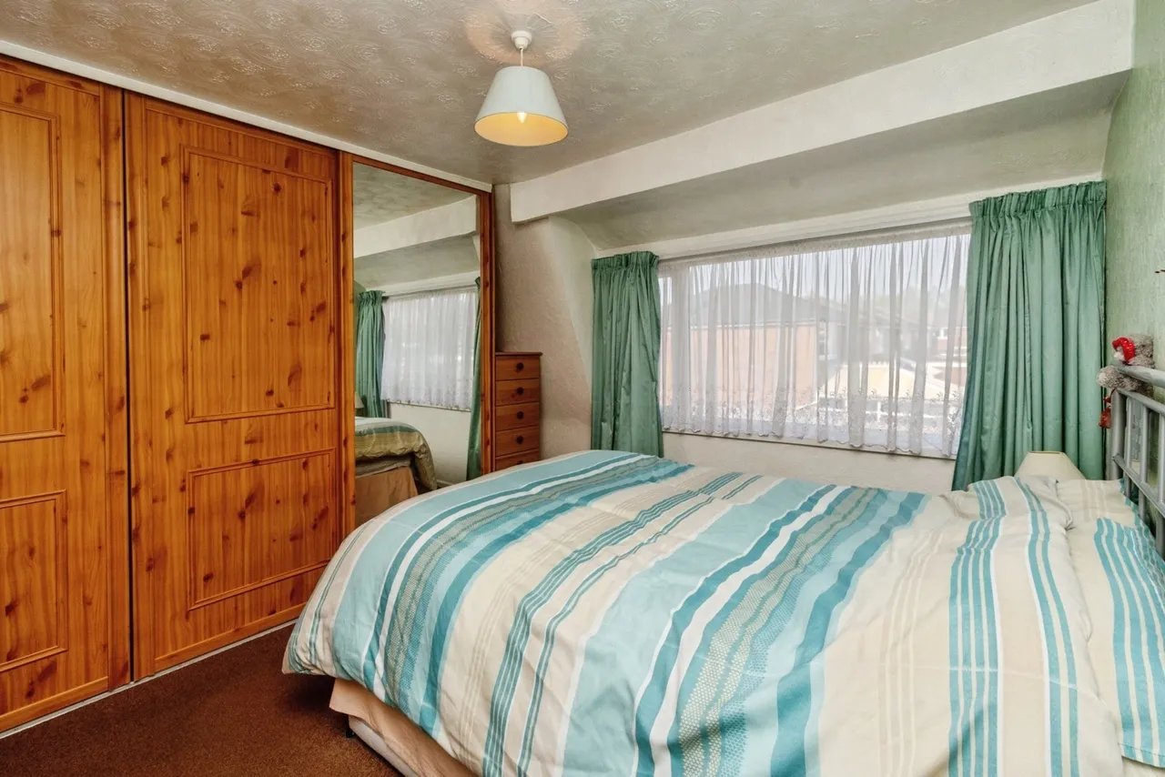 School Walk, Chase Terrace, Burntwood, WS7, photo 14