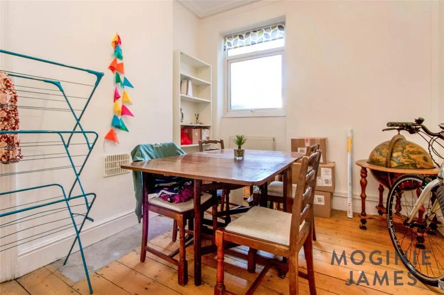 Mackintosh Place, Roath, CF24, photo 3