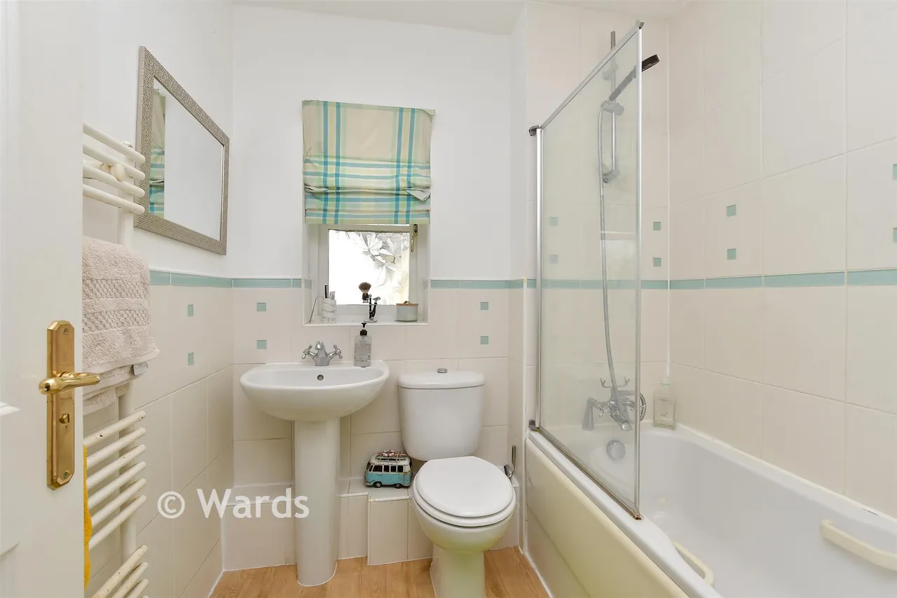 Dawn Lane, Kings Hill, ME19, photo 13