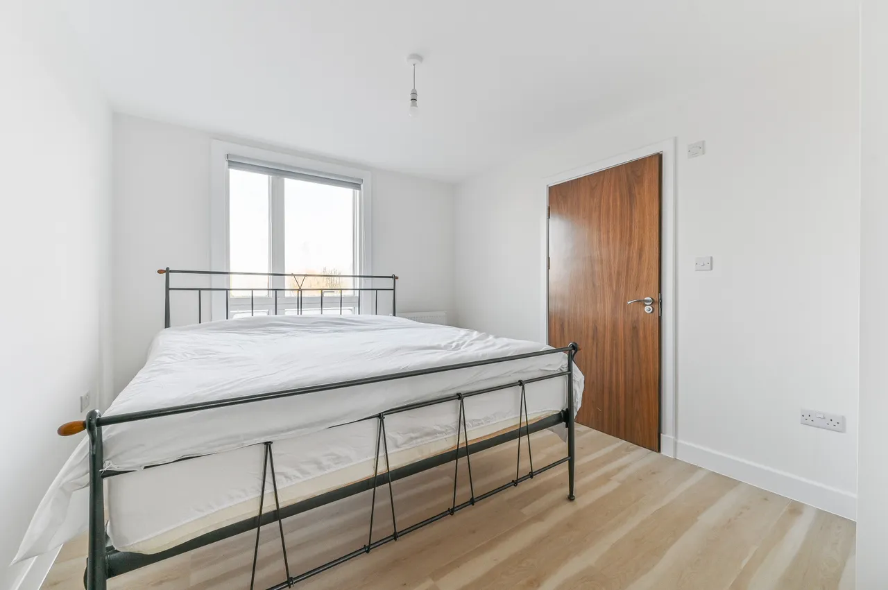London, SW16, photo 6
