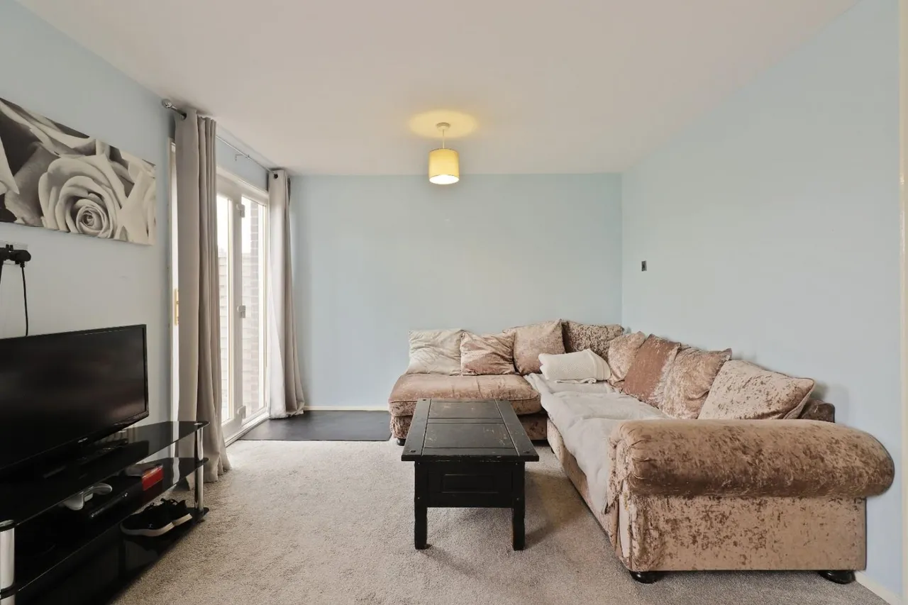 Ormond Road, Jordanthorpe, S8, photo 6